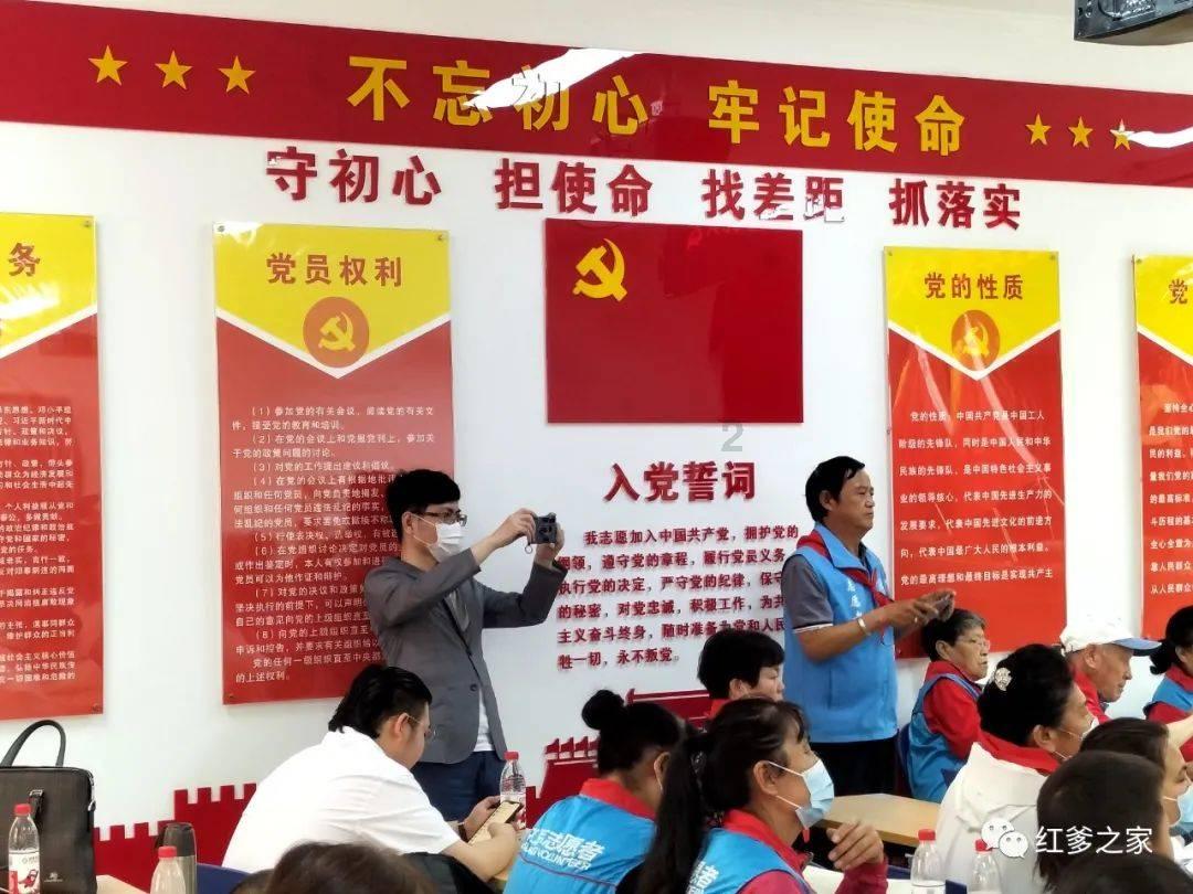 英勇骑士向前冲无敌版