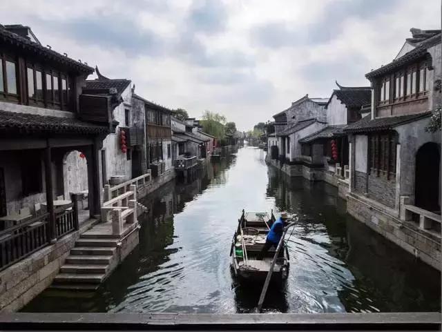救援绿鳄人