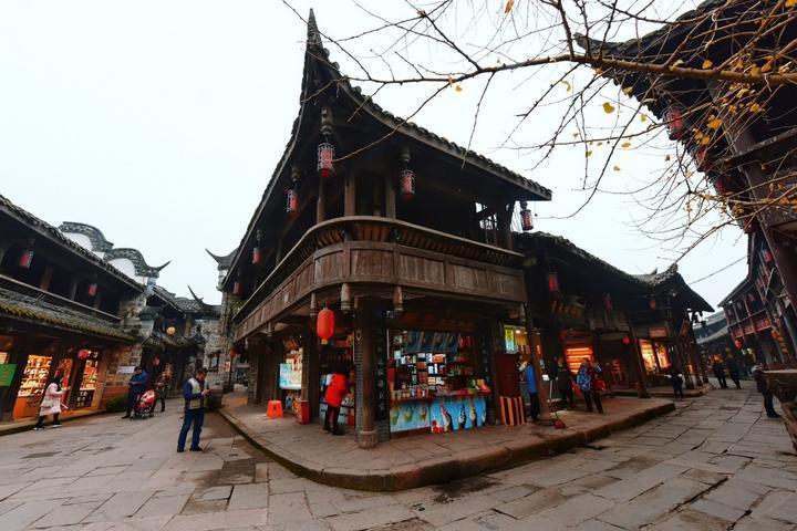 接档《快乐大本营》播出的《你好星期六》好看吗？能超越《快乐大本营》吗？游戏画面